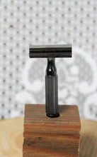 Load image into Gallery viewer, 2C Rockwell Safety Razor