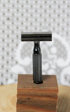 Load image into Gallery viewer, 2C Rockwell Safety Razor
