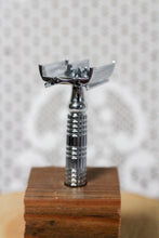 Load image into Gallery viewer, R1 Rockwell Safety Razor
